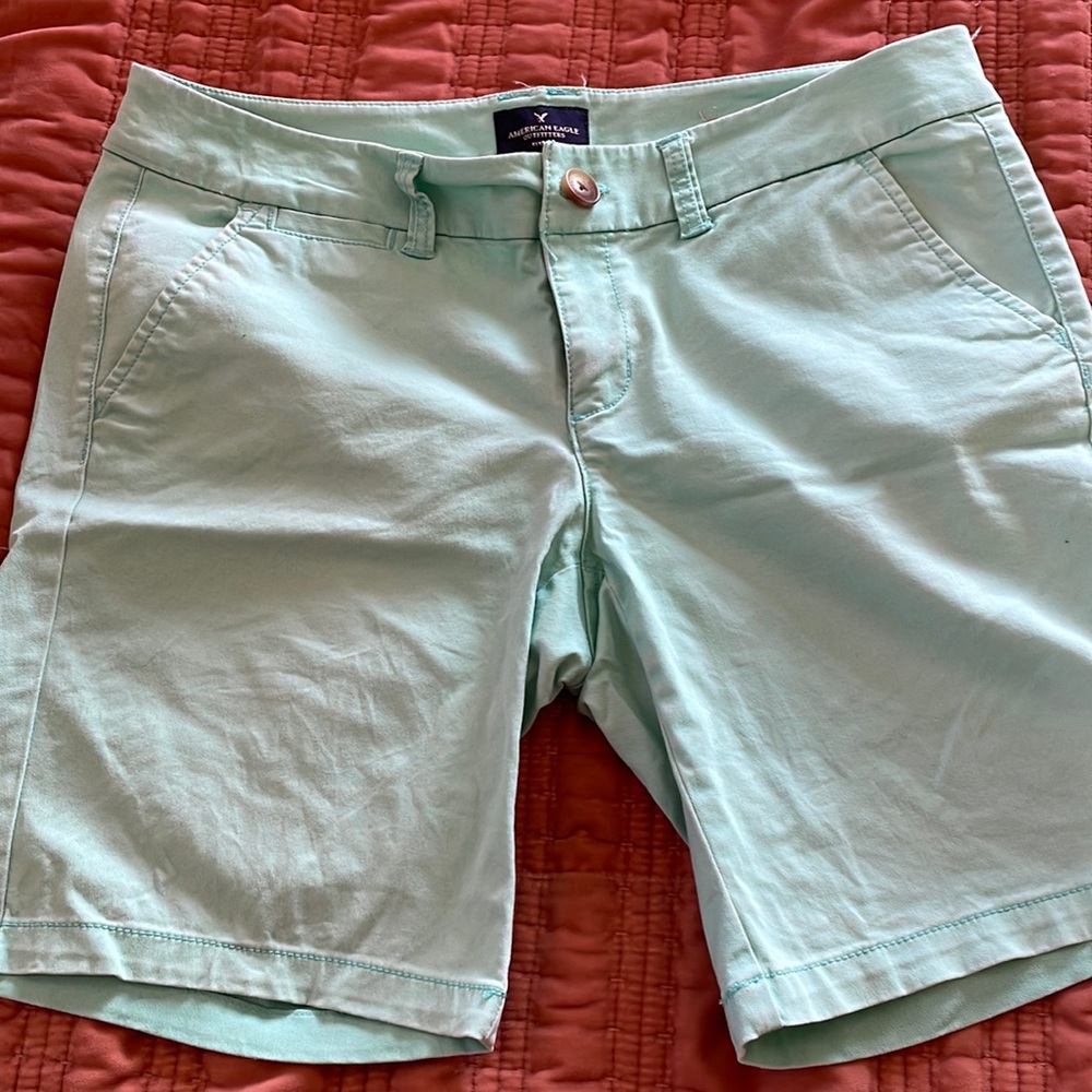 American Eagle Bermuda Shorts 8